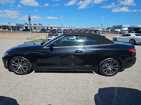 Used 2022 BMW 430i xDrive Convertible w/ Convenience Package image 4