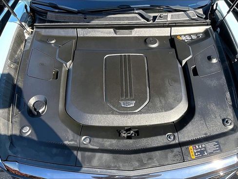 Certified 2024 Cadillac Lyriq Sport w/ Nappa Leather Package image 30