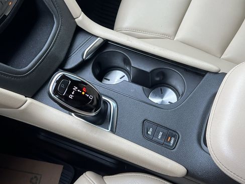 Used 2019 Cadillac XT5 AWD image 21