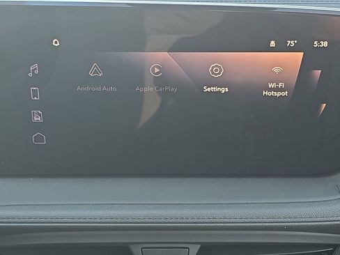Certified 2024 Buick Encore GX Preferred w/ Comfort Package FWD image 23