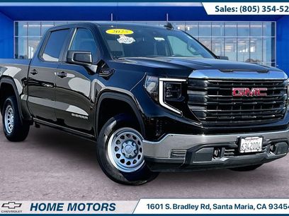 Used 2025 GMC Sierra 1500 Pro w/ Trailering Package