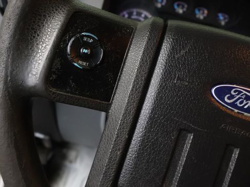 Used 2016 Ford F250 XL RWD image 19