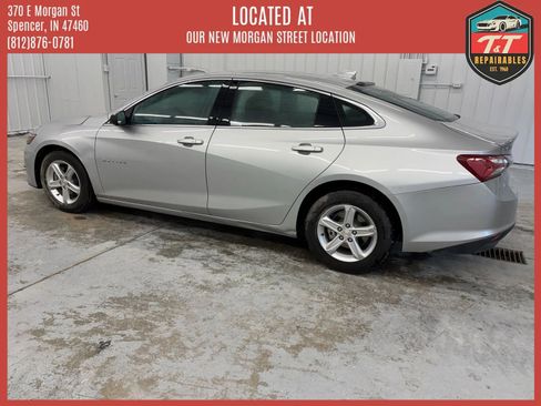 Used 2022 Chevrolet Malibu LT FWD image 3