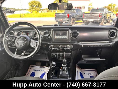 Used 2022 Jeep Wrangler Unlimited Sport AWD/4WD image 9