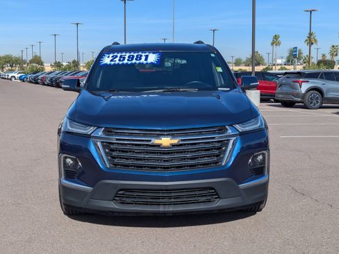 Certified 2023 Chevrolet Traverse LT image 9