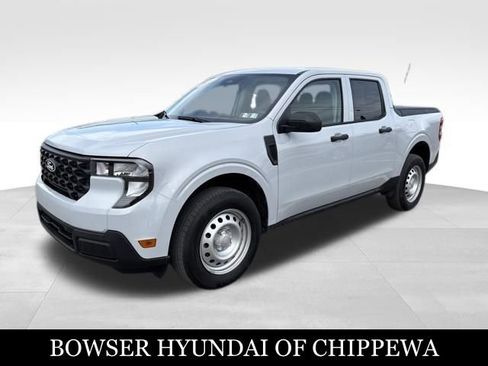 Used 2025 Ford Maverick XL w/ Equipment Group 102A image 1