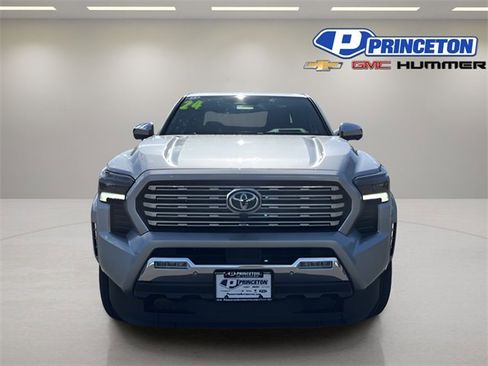 Used 2024 Toyota Tacoma Limited image 2