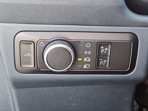 Used 2023 Ford Maverick XLT image 24