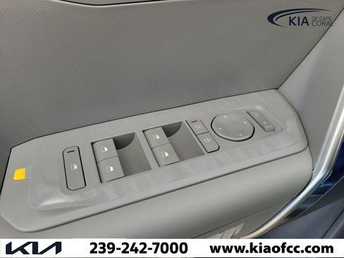 New 2027 Kia Seltos S FWD image 20