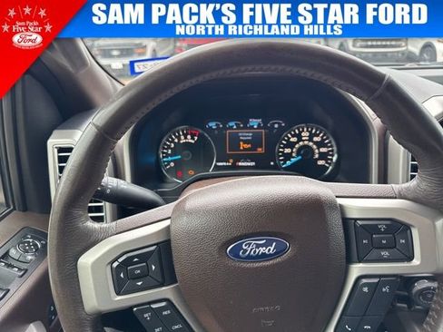 Used 2016 Ford F150 King Ranch w/ Equipment Group 601A Luxury AWD/4WD image 9