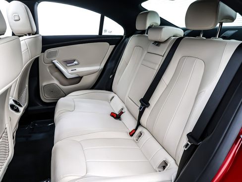 Certified 2023 Mercedes-Benz CLA 250 image 9