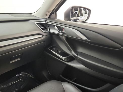Used 2023 MAZDA CX-9 Touring Plus AWD/4WD image 23