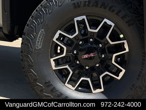 New 2026 GMC Sierra 2500 AT4X AWD/4WD image 9