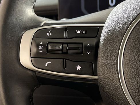 Used 2025 Kia K5 EX image 28