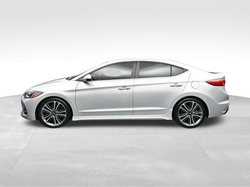 Used 2018 Hyundai Elantra Sport FWD image 2