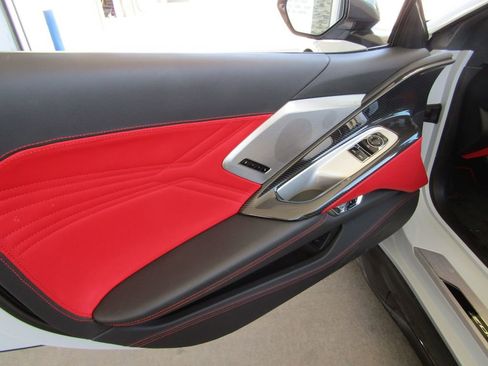 Used 2023 Chevrolet Corvette Z06 w/ Z07 Performance Package RWD image 30