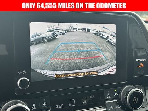 Used 2023 Toyota Highlander XLE FWD image 13
