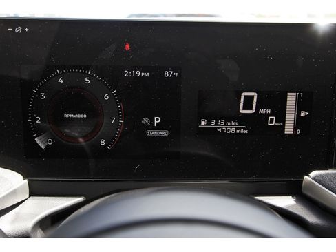 Certified 2025 Nissan Kicks SV image 15