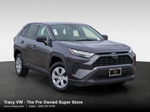 Used 2024 Toyota RAV4 LE image 1