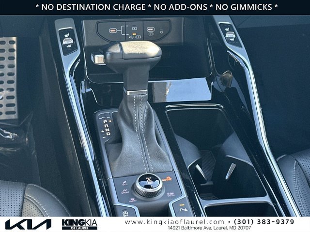 Used 2025 Kia Sorento SX AWD/4WD image 7