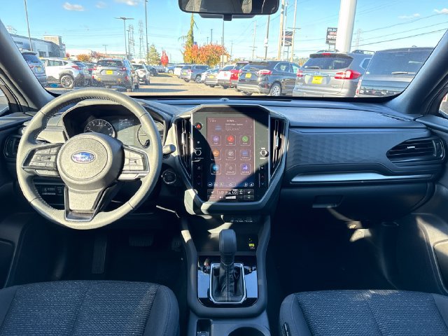 Used 2025 Subaru Forester Premium AWD/4WD image 11