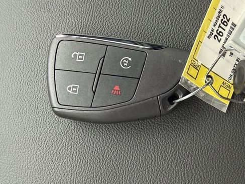 New 2026 GMC Canyon Elevation w/ Convenience Package image 34