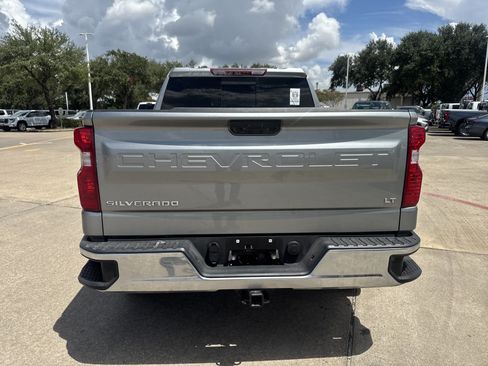 Used 2025 Chevrolet Silverado 1500 LT w/ Leather Package RWD image 10