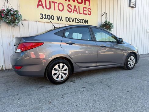 Used 2016 Hyundai Accent SE FWD image 4