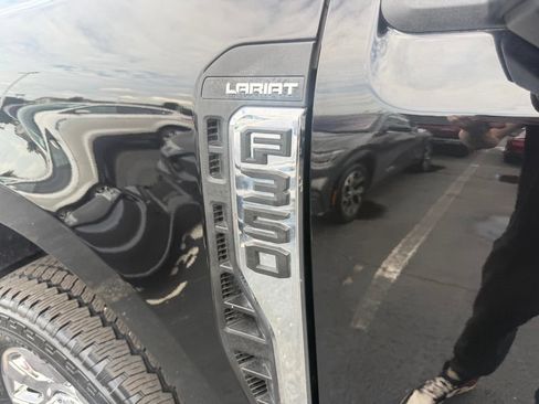 Used 2025 Ford F350 Lariat w/ Lariat Ultimate Package AWD/4WD image 16