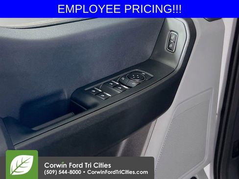 New 2026 Ford F250 XL w/ XL Chrome Package AWD/4WD image 11