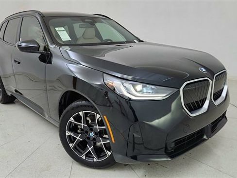 Used 2025 BMW X3 xDrive30i w/ M Sport Package image 1