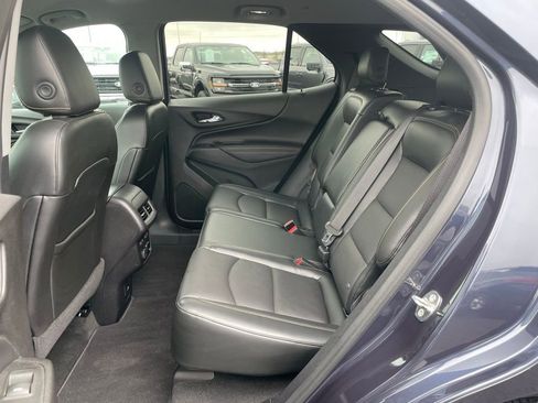 Used 2018 Chevrolet Equinox Premier image 8