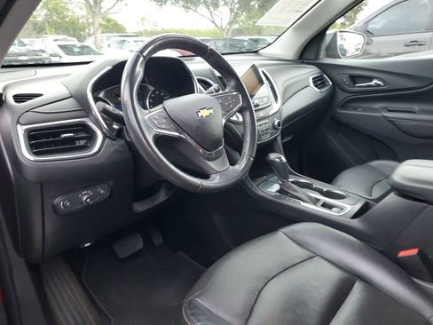Used 2019 Chevrolet Equinox Premier FWD image 11