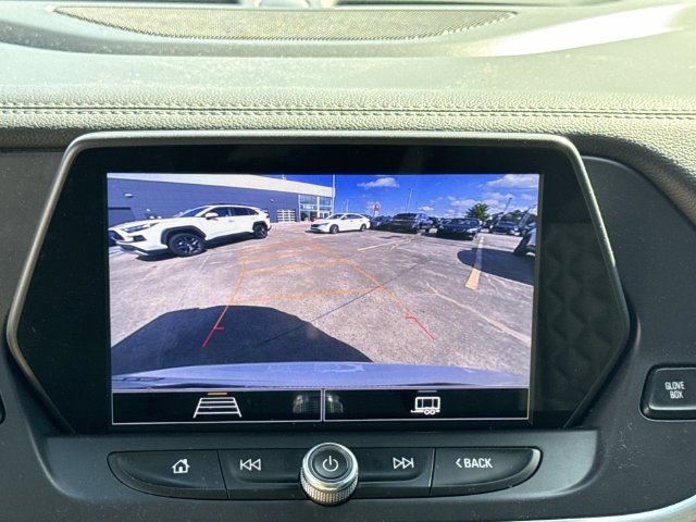 Used 2021 Chevrolet Blazer LT FWD image 29