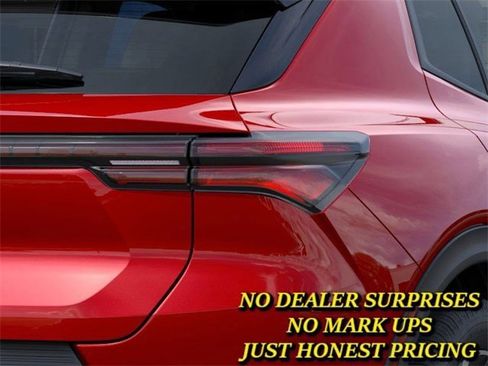 New 2026 Chevrolet Equinox EV LT image 11