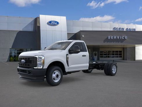 New 2026 Ford F350 XL image 1