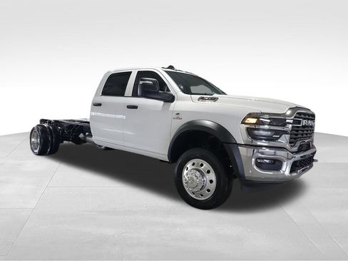 New 2026 RAM 4500 Tradesman AWD/4WD image 2