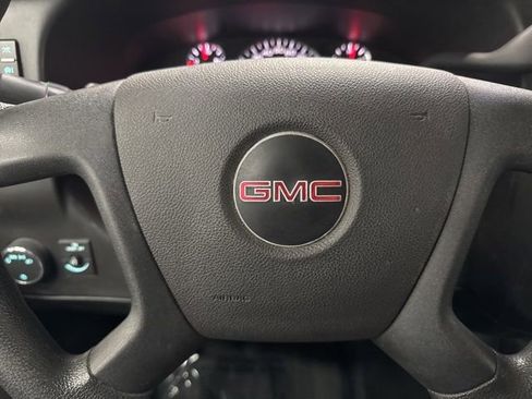 Used 2022 GMC Savana 2500 Extended RWD image 14