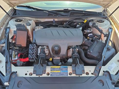 Used 2009 Buick LaCrosse CX FWD image 39