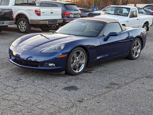 Used 2007 Chevrolet Corvette Convertible w/ Preferred Equipment Group image 4