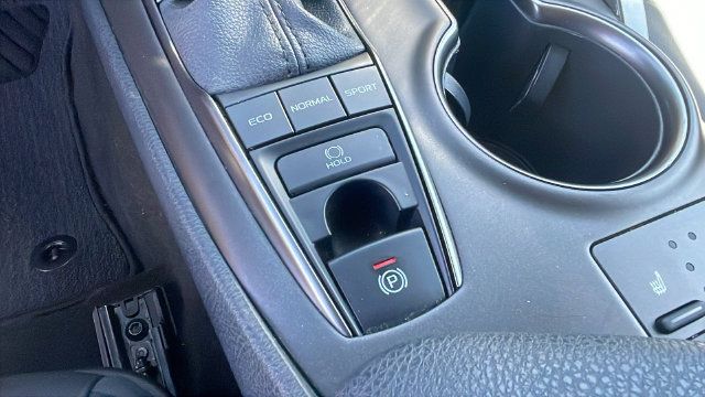 Used 2021 Toyota Camry XSE w/ Carpet Mat Package (TMS) FWD image 17