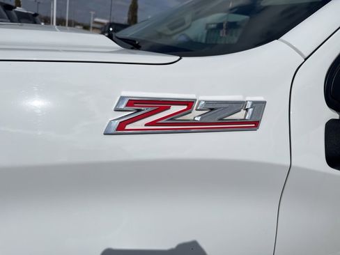 Used 2020 Chevrolet Silverado 1500 LT w/ All-Star Edition image 3