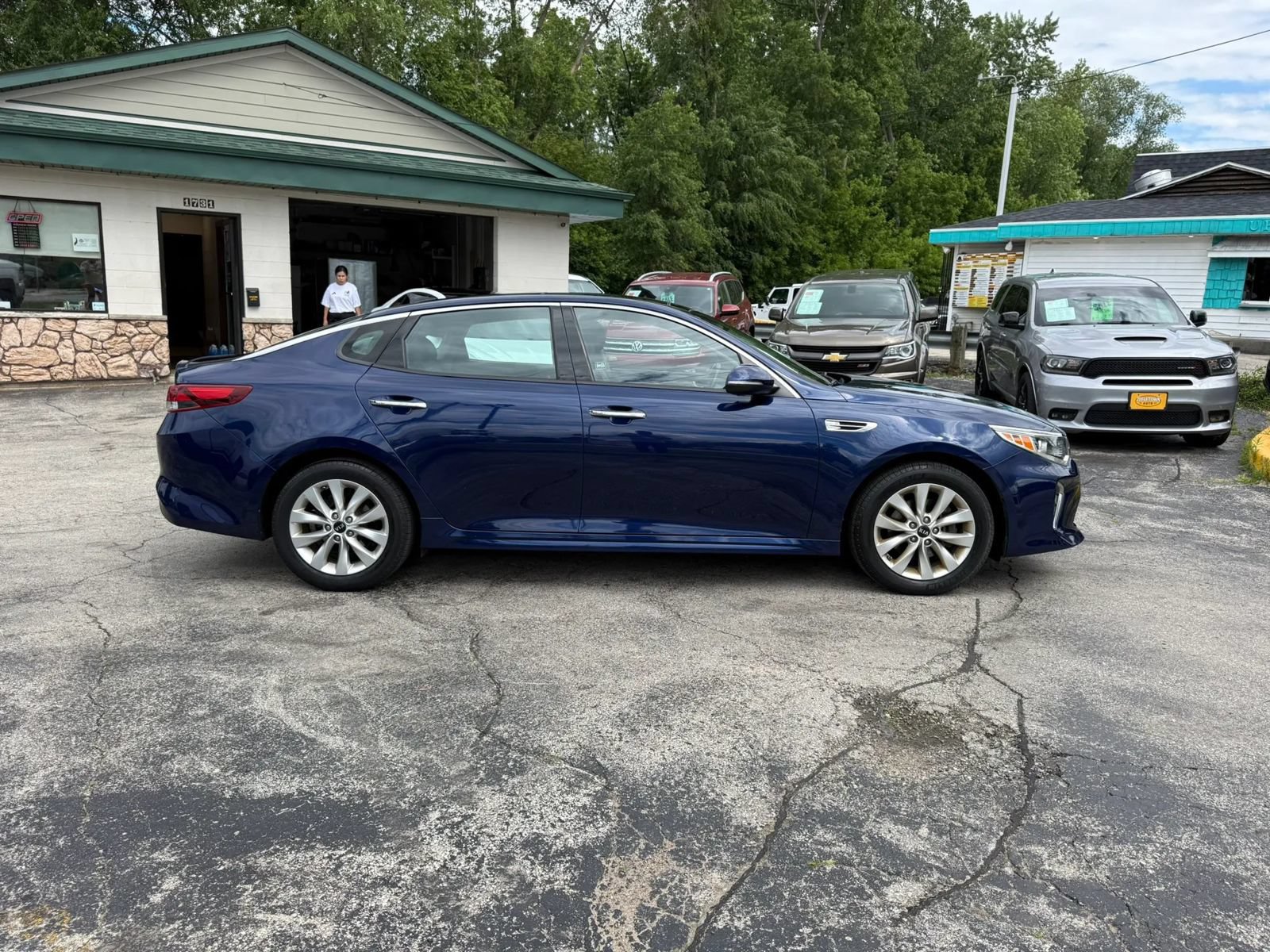 Used 2018 Kia Optima S w/ Panoramic Sunroof Package FWD image 6