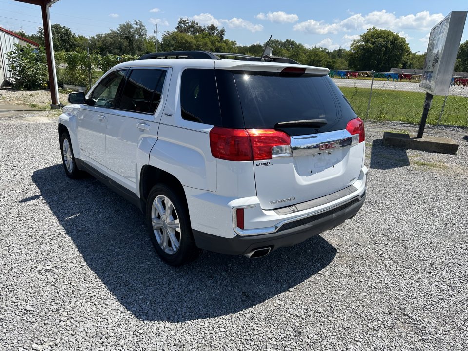 Used 2017 GMC Terrain SLE w/ Convenience Package AWD/4WD image 7