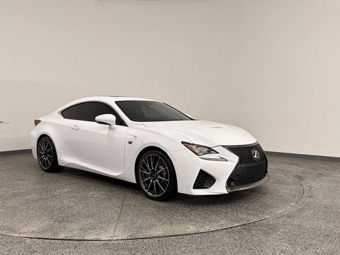 Used 2015 Lexus RC F w/ Premium Package RWD image 6