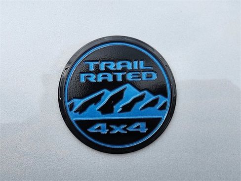 Used 2022 Jeep Grand Cherokee Trailhawk w/ Luxury Tech Group III image 16