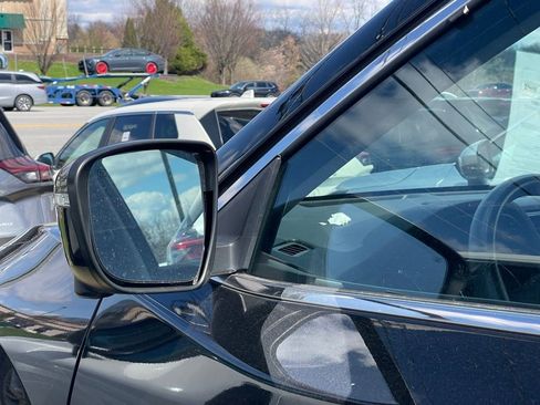 Certified 2019 Nissan Rogue SL w/ Premium Package image 29