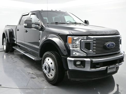Used 2021 Ford F450 Lariat w/ Lariat Value Package image 2