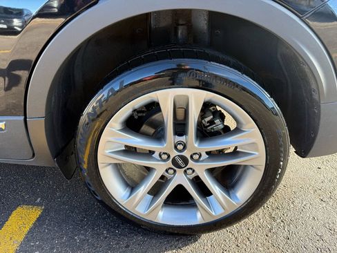 Used 2019 Lincoln MKC Reserve image 13