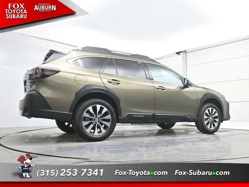Used 2024 Subaru Outback Touring image 19